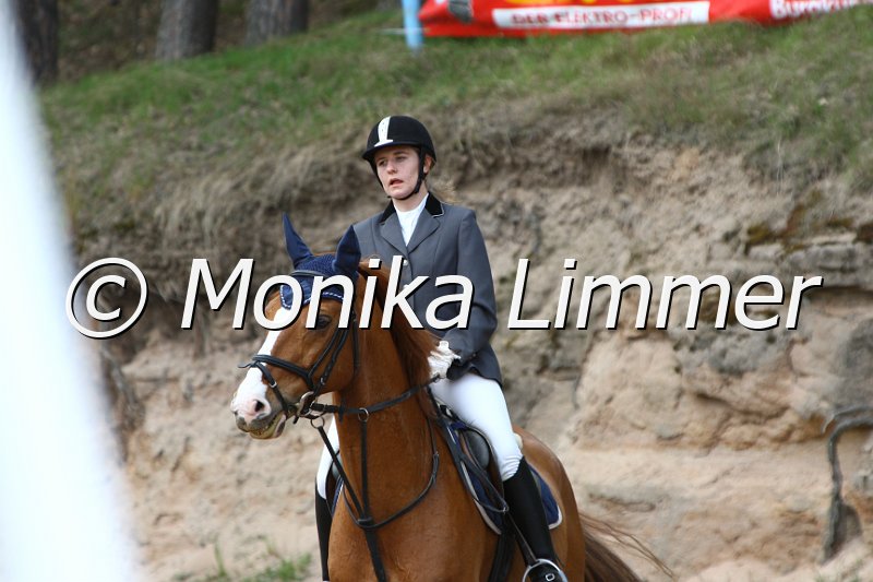 004M2350_Wie Charmant_Stilspring WB.JPG